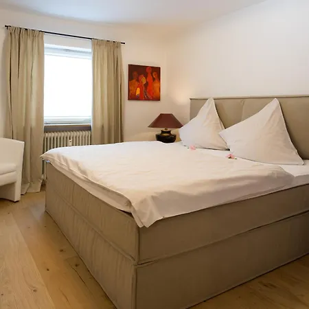 Schnabel Im Herzen Von Apartmán